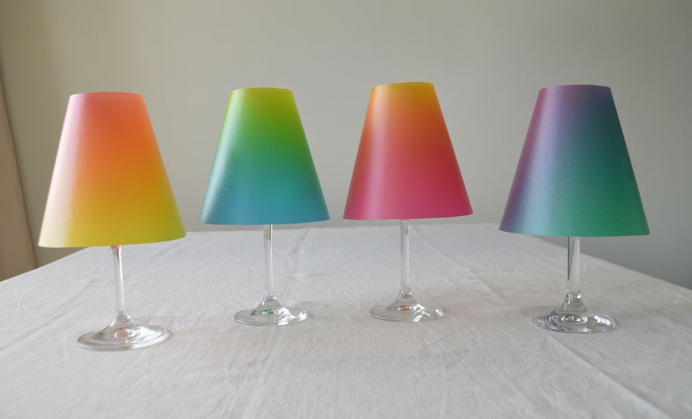 Teelichtlampen - das Werk einer Hobbykünstlerin. Foto: Heike Tewes
