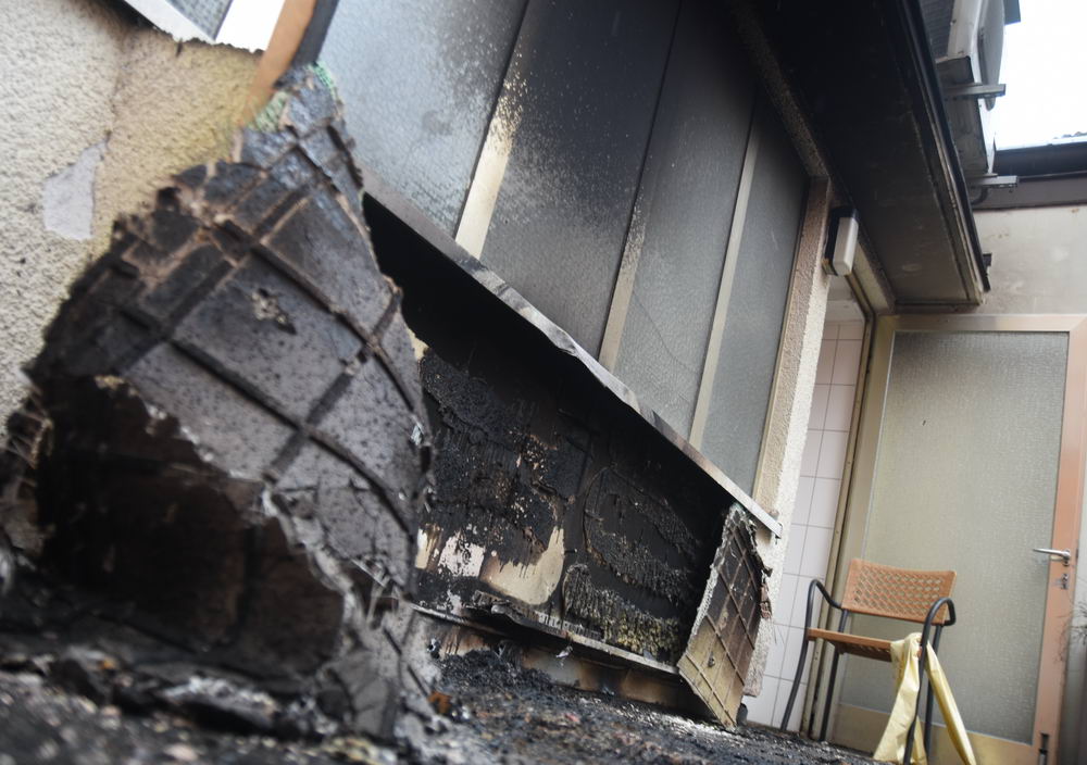 Anwohner konnten das Feuer unter Kontrolle bringen. Foto: Stormarnlive.de