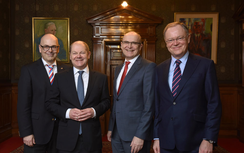 Feierliche Unterzeichnung zur Erweiterung der Metropolregion Hamburg im Hamburger Rathaus. Foto: Metropolregion Hamburg