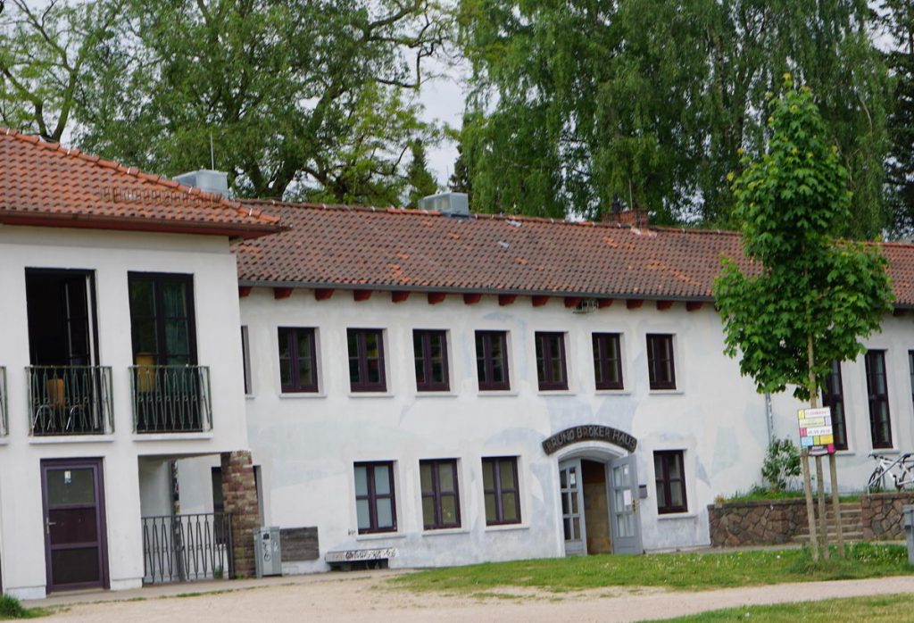 Ahrensburg BrunoBrökerHaus lädt zum Familienflohmarkt